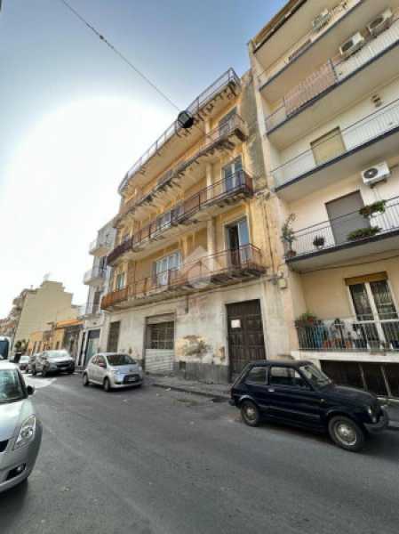 appartamento in vendita a catania via gaetano donizetti 103