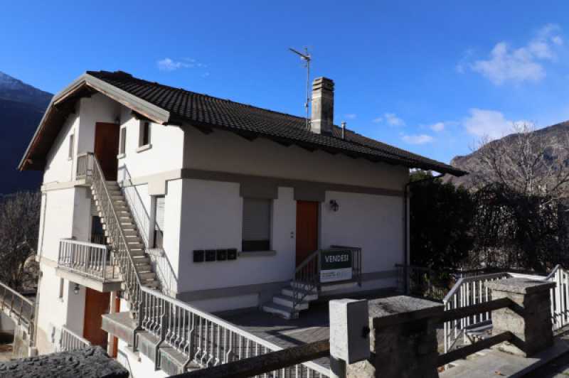 villa in vendita a saint vincent viale piemonte 27
