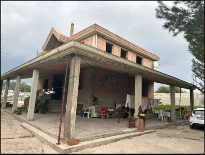 casa indipendente in vendita a quartu sant`elena via is ammostus