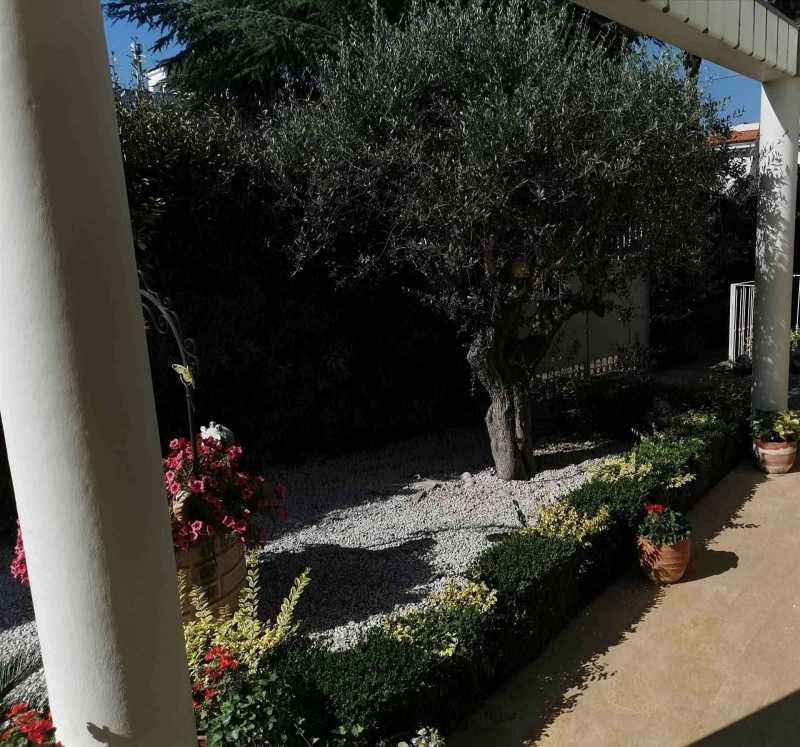 villa singola in vendita a livorno montenero basso