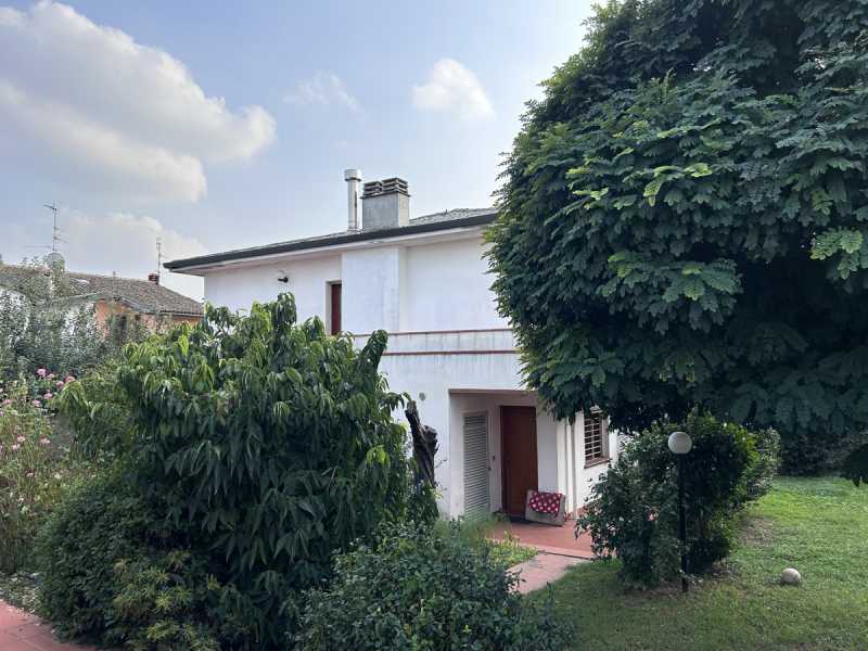 casa indipendente in vendita a zerbolò via roma 12