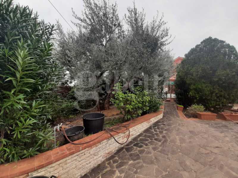 villa bifamiliare in vendita ad altavilla milicia via chiesazza sperone 17