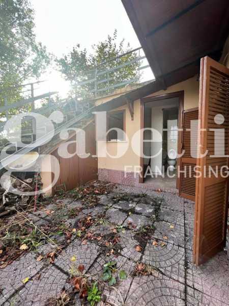 villa bifamiliare in vendita a paliano via cimate 72 c
