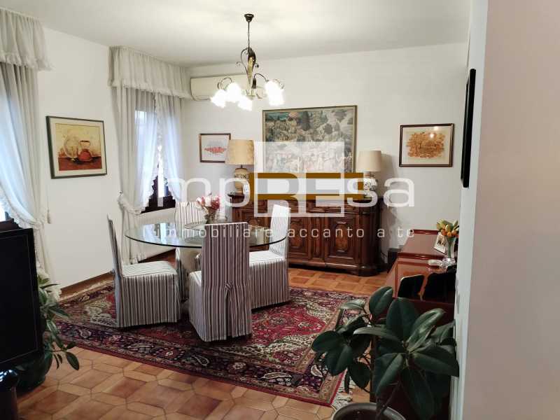 casa indipendente in vendita a paese via roma paese foto2-153676688
