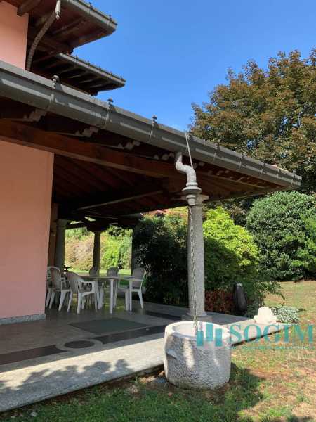 villa singola in vendita a cantù via danubio
