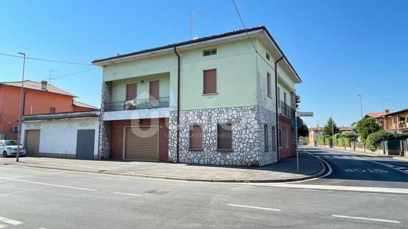 appartamento in vendita a mairano via roma 44