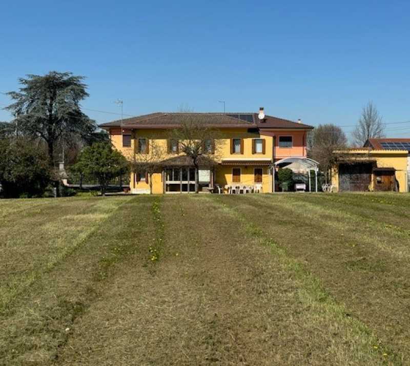 casa indipendente in vendita a villafranca padovana via roma