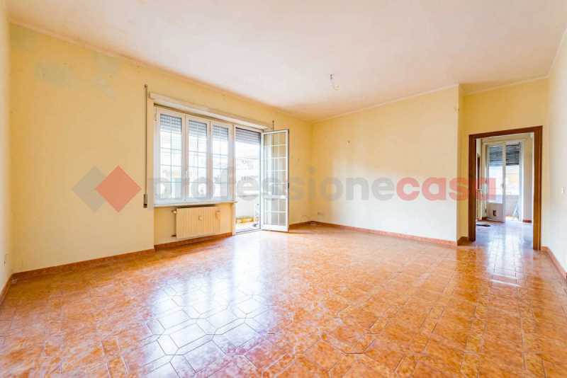 appartamento in vendita a roma viale palmiro togliatti 75