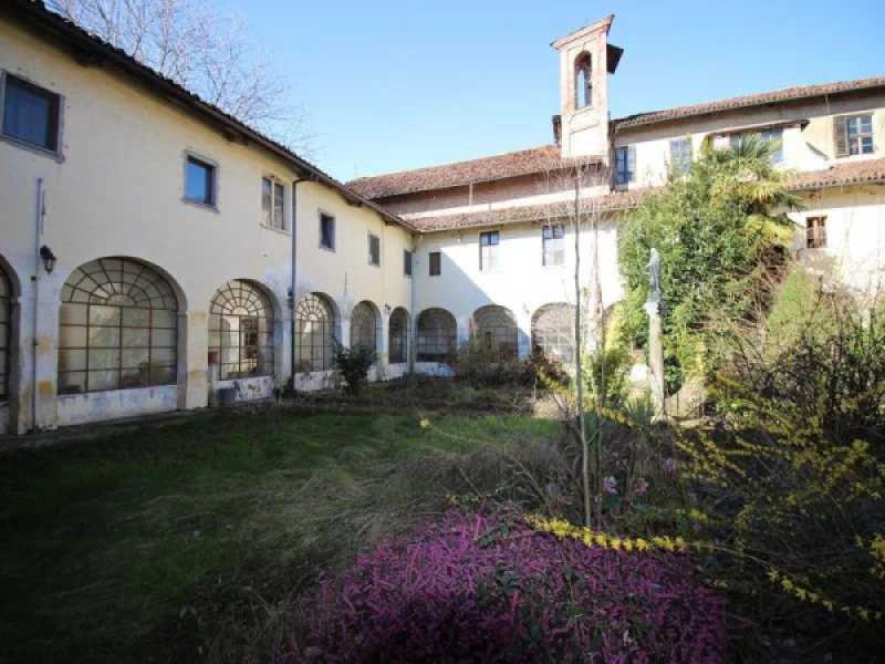 palazzo stabile in vendita a villafranca piemonte