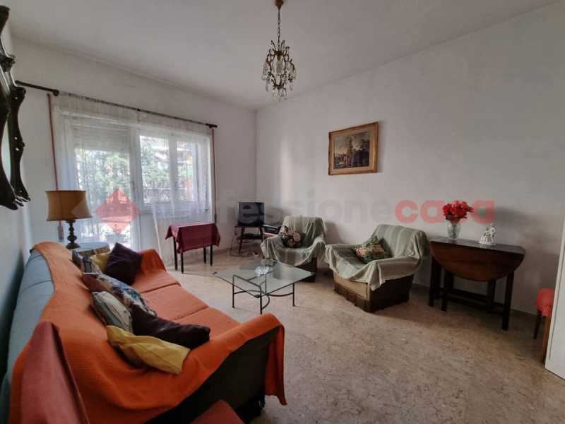 appartamento in vendita a roma via peccioli 56