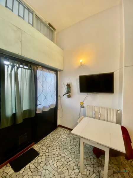 appartamento in affitto a milano via privata astura