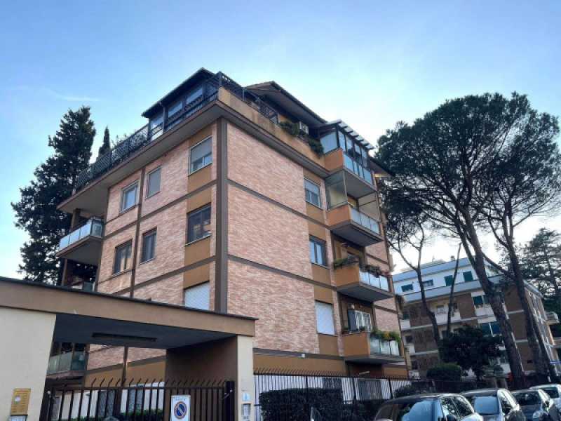 appartamento in vendita a roma via bardineto 6