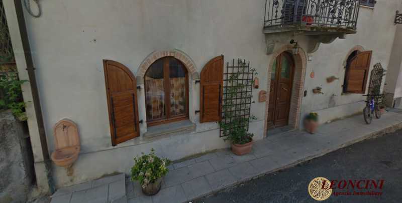 casa semi indipendente in vendita a villafranca in lunigiana fornoli