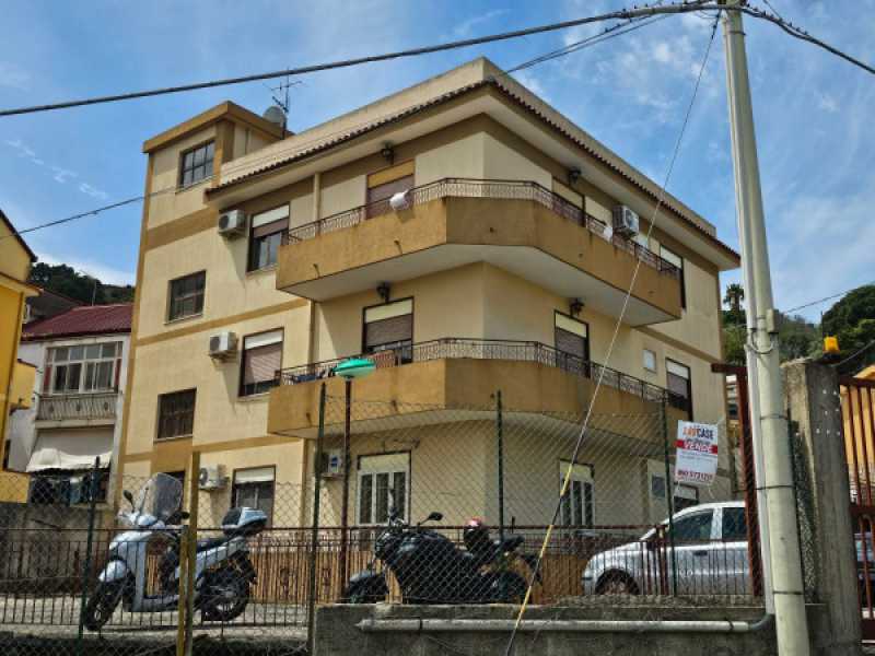 appartamento in vendita a messina vico secondo rua in camaro superiore
