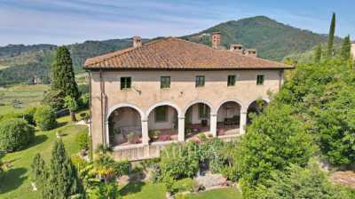 Villa in Vendita a Lucca via della Maulina