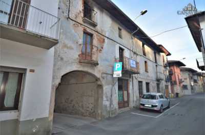 Appartamento in Vendita a Castellamonte via Massimo D