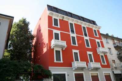 Appartamento in Vendita a Milano via Melchiorre Delfico 15