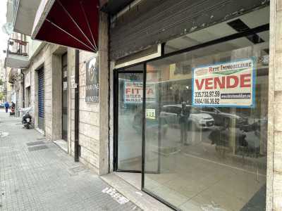 Locale Commerciale in Affitto a Cosenza Centro Citt
