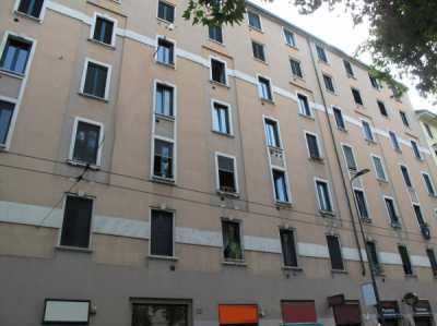 Appartamento in Affitto a Milano Viale Umbria 66