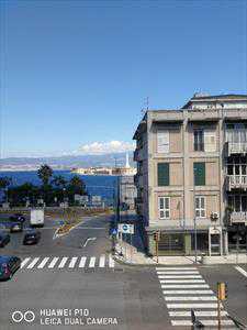 Esalocale in Vendita a Messina c Storico Duomo via Garibaldi
