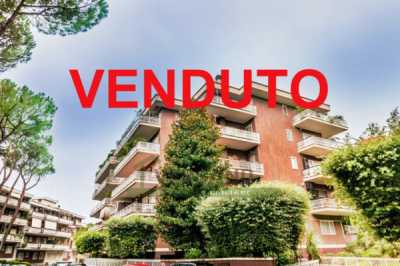 Appartamento in Vendita a Roma via Antonio Silvani