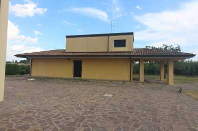 Villa in Vendita ad Argenta via Ruviole San Biagio