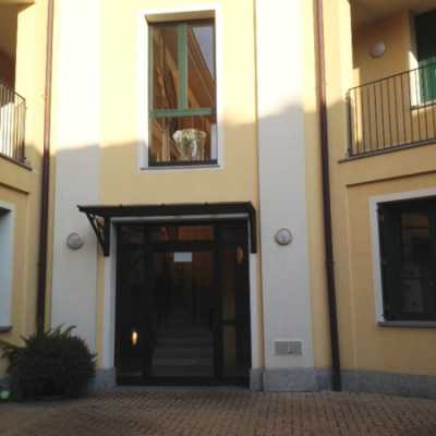 Appartamento in Vendita a Cairate via Giuseppe Garibaldi