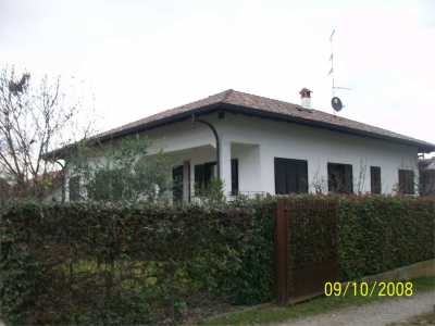 villa in Vendita a Castelletto sopra Ticino lago 3