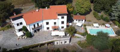 Villa in Vendita ad Eupilio via San Martino 34