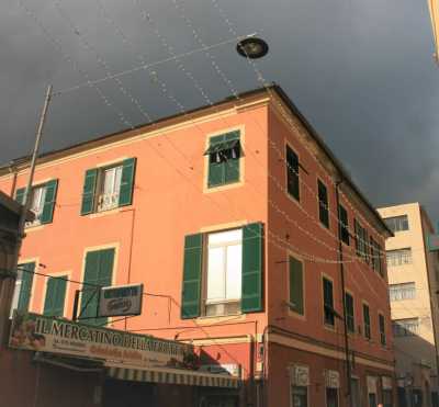 Appartamento in Vendita a Genova via Carlo Rolando Sampierdarena