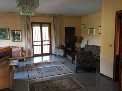 Villa Indipendente in Vendita a Catanzaro via Solferino