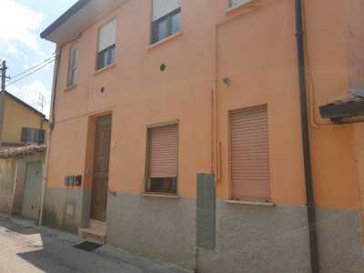 Appartamento in Vendita a Pizzoli via Amicis 46