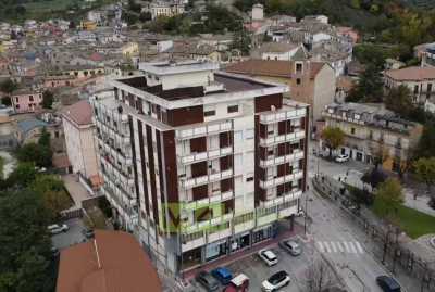 Appartamento in Vendita a Montorio al Vomano Largo Rosciano