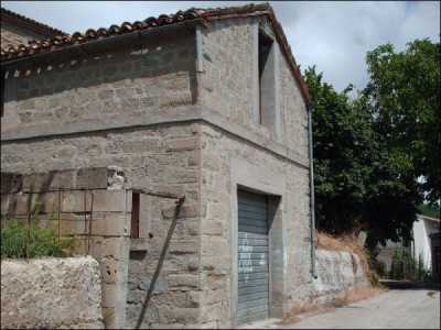 Rustico Casale in Vendita a Valle Castellana
