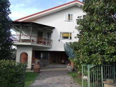 Villa in Vendita a Grottaferrata Anagnina 586