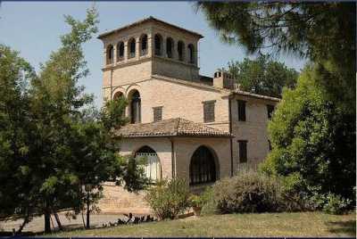 Villa Indipendente in Vendita a Potenza Picena Porto Potenza Picena