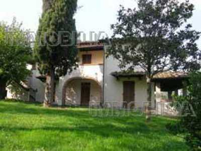 Villa Indipendente in Vendita a Monterchi