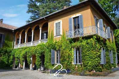 Villa Singola in Vendita a Varese