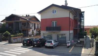 Appartamento in Vendita a Sesto Calende Viale Ticino