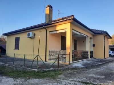 Villa in Vendita a Ceccano via San Francesco Traversa 1