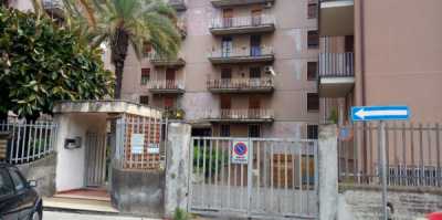 Appartamento in Vendita a Giarre via Alessandro Manzoni 88