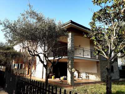 Villa Singola in Vendita ad Altopascio via Roma 55011