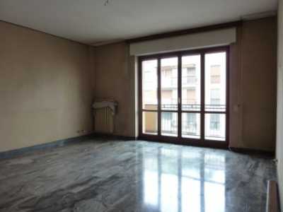 Appartamento in Vendita a Milano via Ripamonti Milano