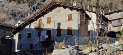 Rustico Casale in Vendita a Campodolcino via Fraciscio