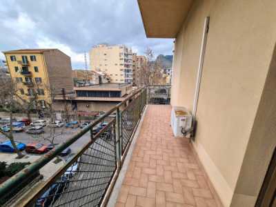 Appartamento in Vendita a Palermo via Dei Cantieri