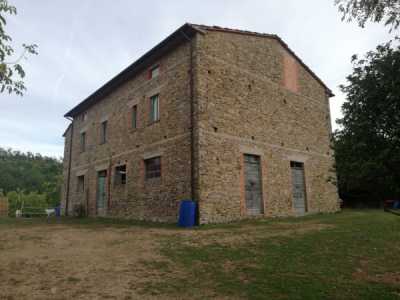 Rustico Casale in Vendita ad Arezzo Strada Comunale di Giovi