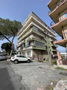 Appartamento in Vendita a Reggio di Calabria via Nazionale Archi ii Tratto