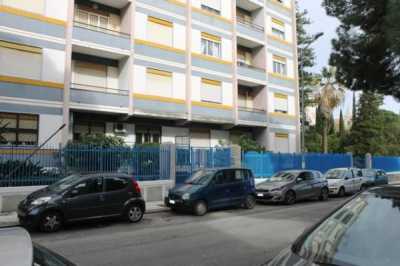 Appartamento in Vendita a Messina Viale Regina Margherita 261
