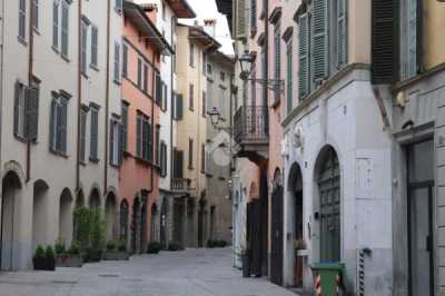 in Vendita a Bergamo via Pignolo 28