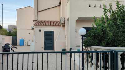 Appartamento in Vendita a Castrignano del Capo via Monsignor Stefanachi